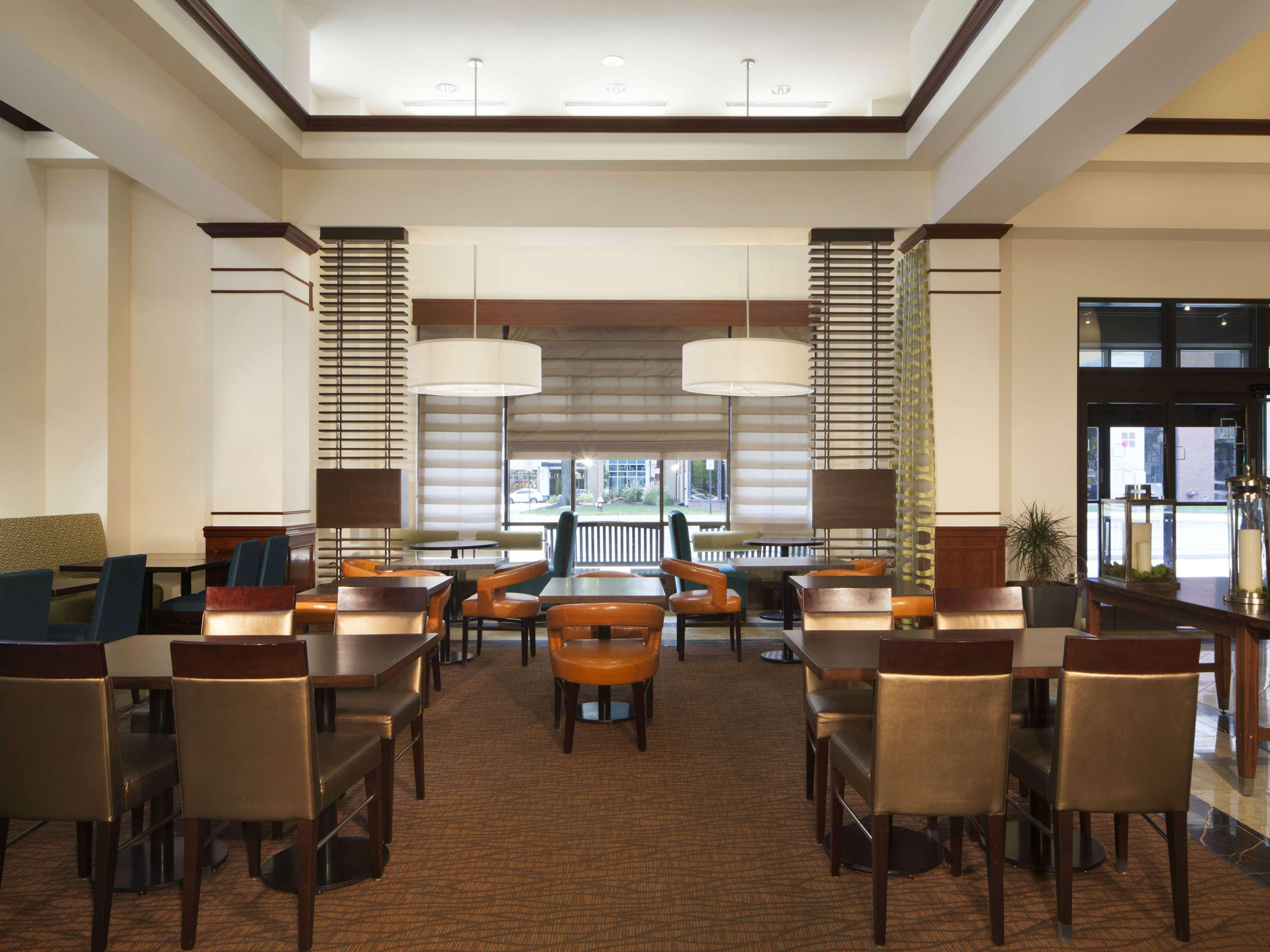 Hilton Garden Inn Virginia Beach Town Center Ngoại thất bức ảnh