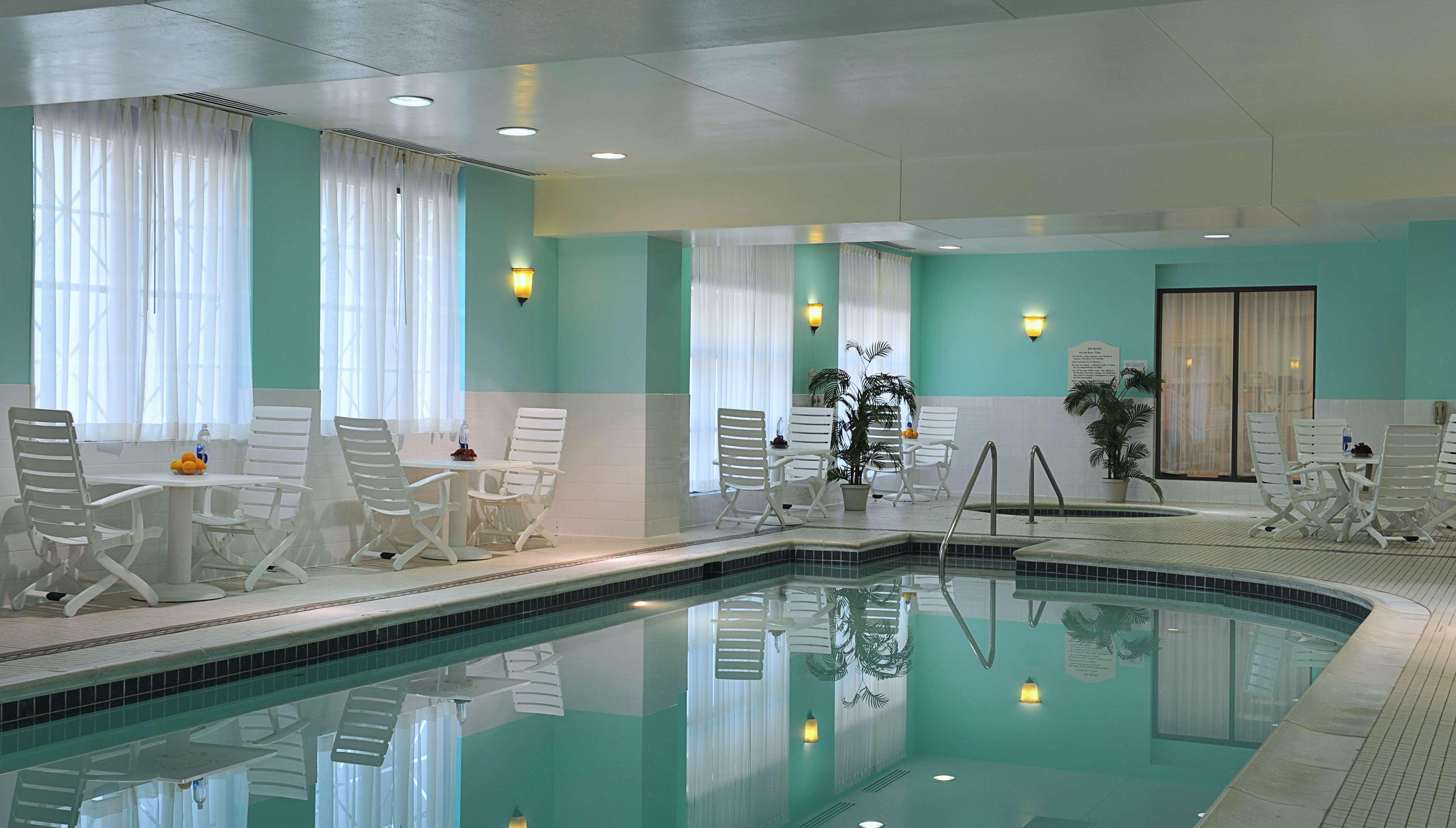 Hilton Garden Inn Virginia Beach Town Center Ngoại thất bức ảnh