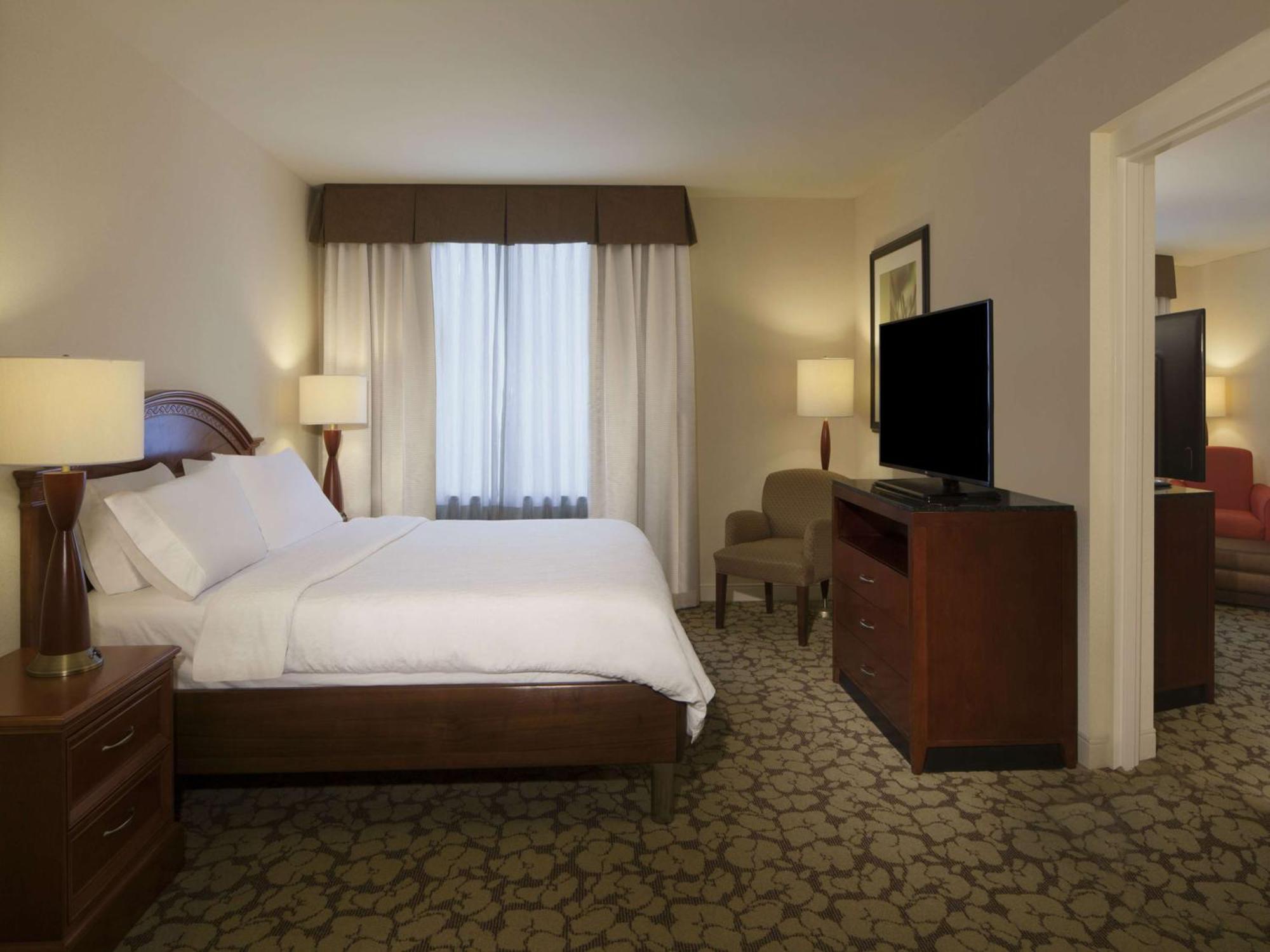 Hilton Garden Inn Virginia Beach Town Center Ngoại thất bức ảnh