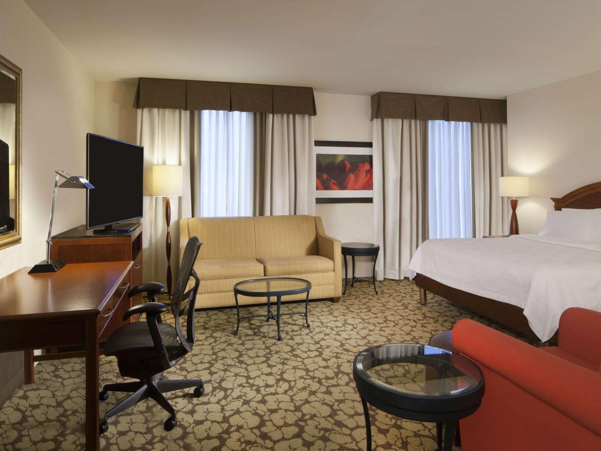 Hilton Garden Inn Virginia Beach Town Center Ngoại thất bức ảnh