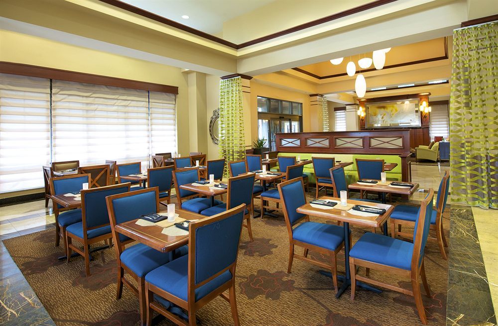 Hilton Garden Inn Virginia Beach Town Center Ngoại thất bức ảnh