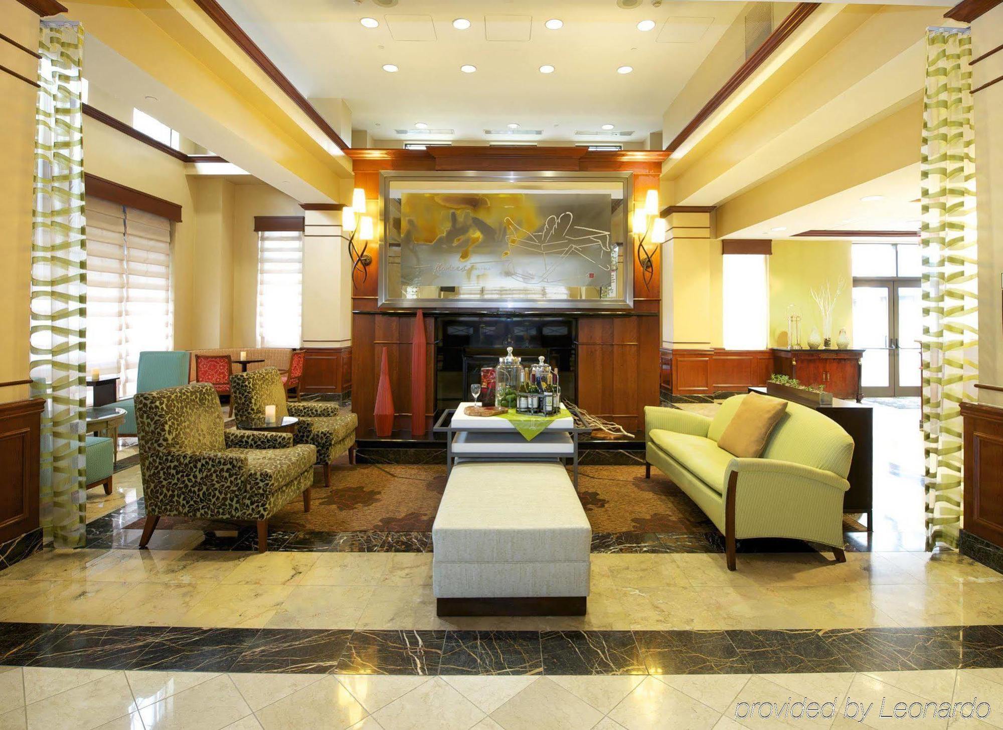 Hilton Garden Inn Virginia Beach Town Center Ngoại thất bức ảnh