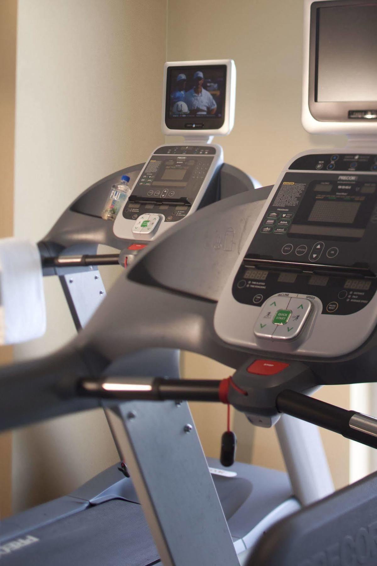 Hilton Garden Inn Virginia Beach Town Center Ngoại thất bức ảnh