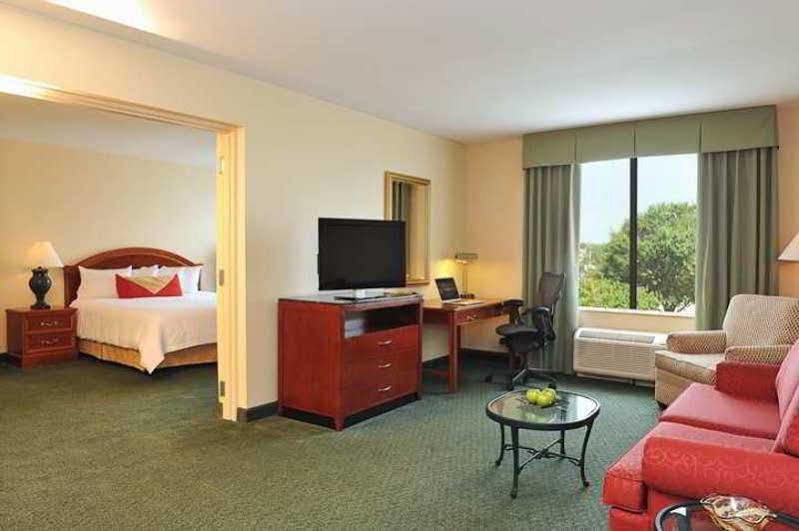 Hilton Garden Inn Virginia Beach Town Center Ngoại thất bức ảnh